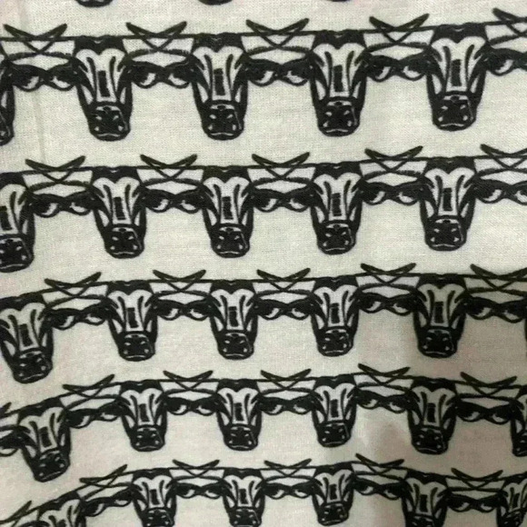 Brooklyn Standard Men’s Barbed Wire Bull Head Super Soft T-Shirt Size XL - Picture 2 of 5